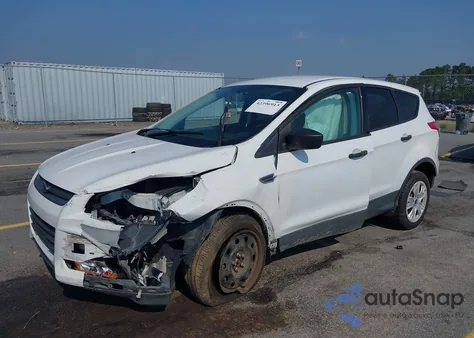 2014 Ford Escape S from USA, damaged, VIN 1FMCU0F77EUB17057